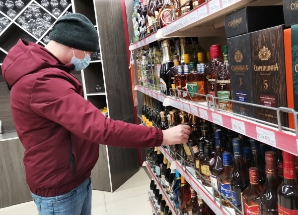Росалкогольрегулирование забраковало партии армянского коньяка и вина: введён временный запрет на продажу