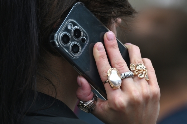 Банки в России продолжают нарушать закон о запрете спам-звонков