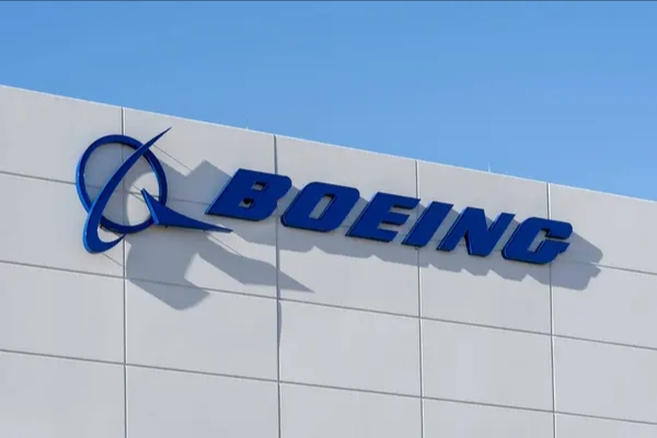 Boeing в мае получил рекордные заказы на 303 самолета с декабря 2023 года